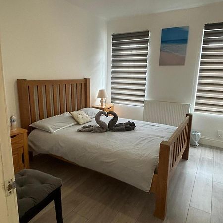 Eejs Modern London 3 Bed Flat Near Crystal Palace Stadium - Great Transport Links Norwood Экстерьер фото