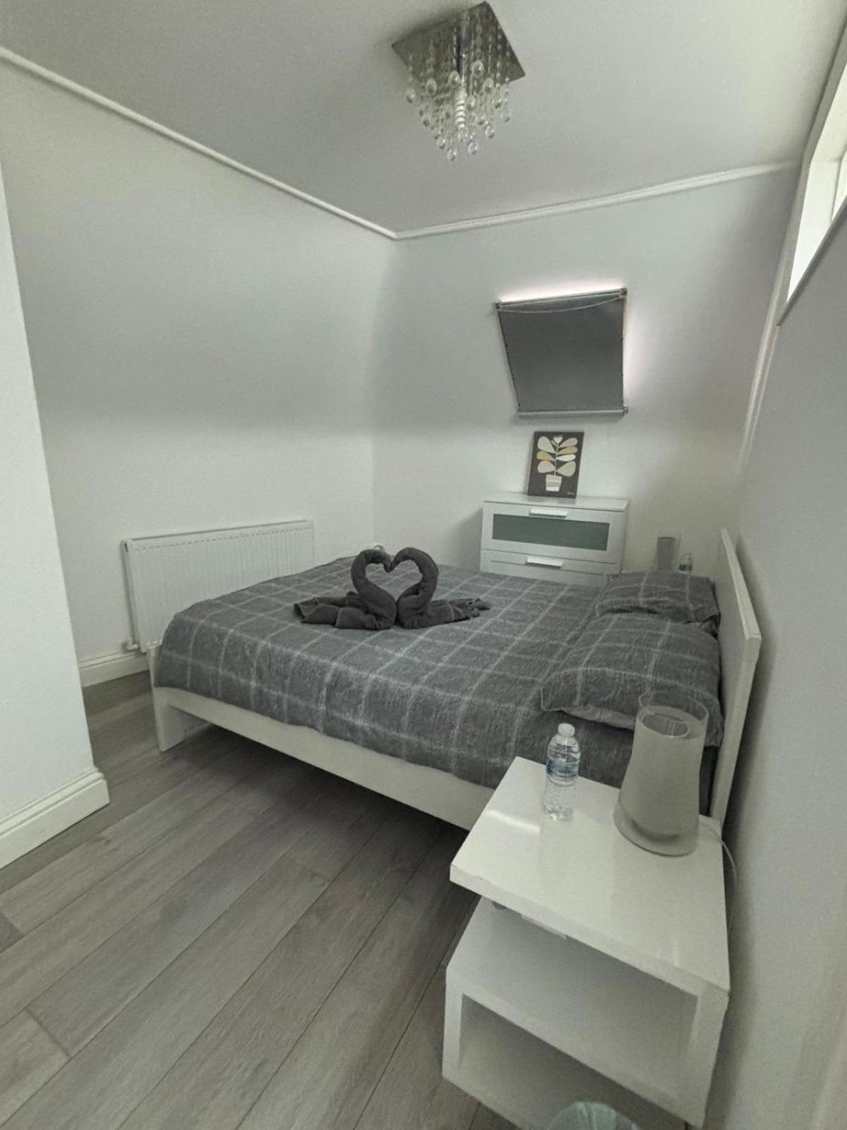 Eejs Modern London 3 Bed Flat Near Crystal Palace Stadium - Great Transport Links Norwood Экстерьер фото