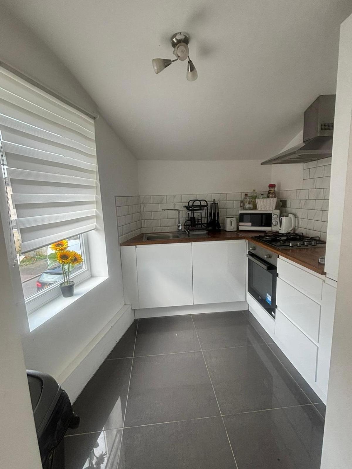 Eejs Modern London 3 Bed Flat Near Crystal Palace Stadium - Great Transport Links Norwood Экстерьер фото